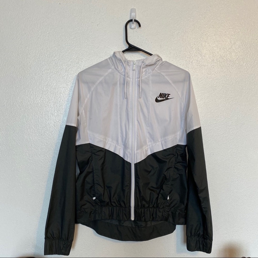 ❌SOLD ❌Nike Windbreaker Jacket
